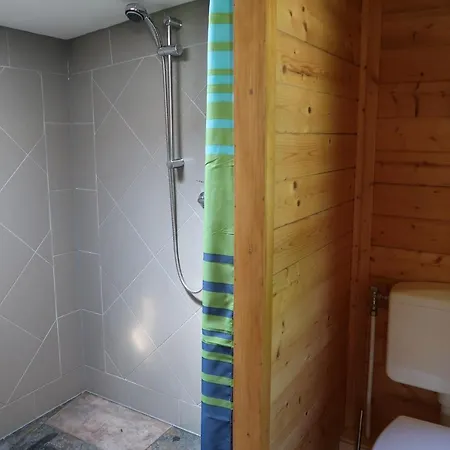 Haus Im Schilf - #77148 بيت للعطل Gross Schoritz